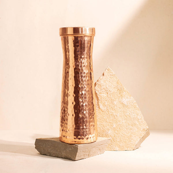Luxus Curved & Hammered Kobberkarafel 1,2L - Forest & Love