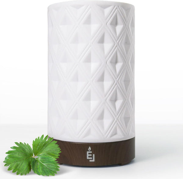 Elegant Keramik Aroma Diffuser - 100 ml. - Hvid